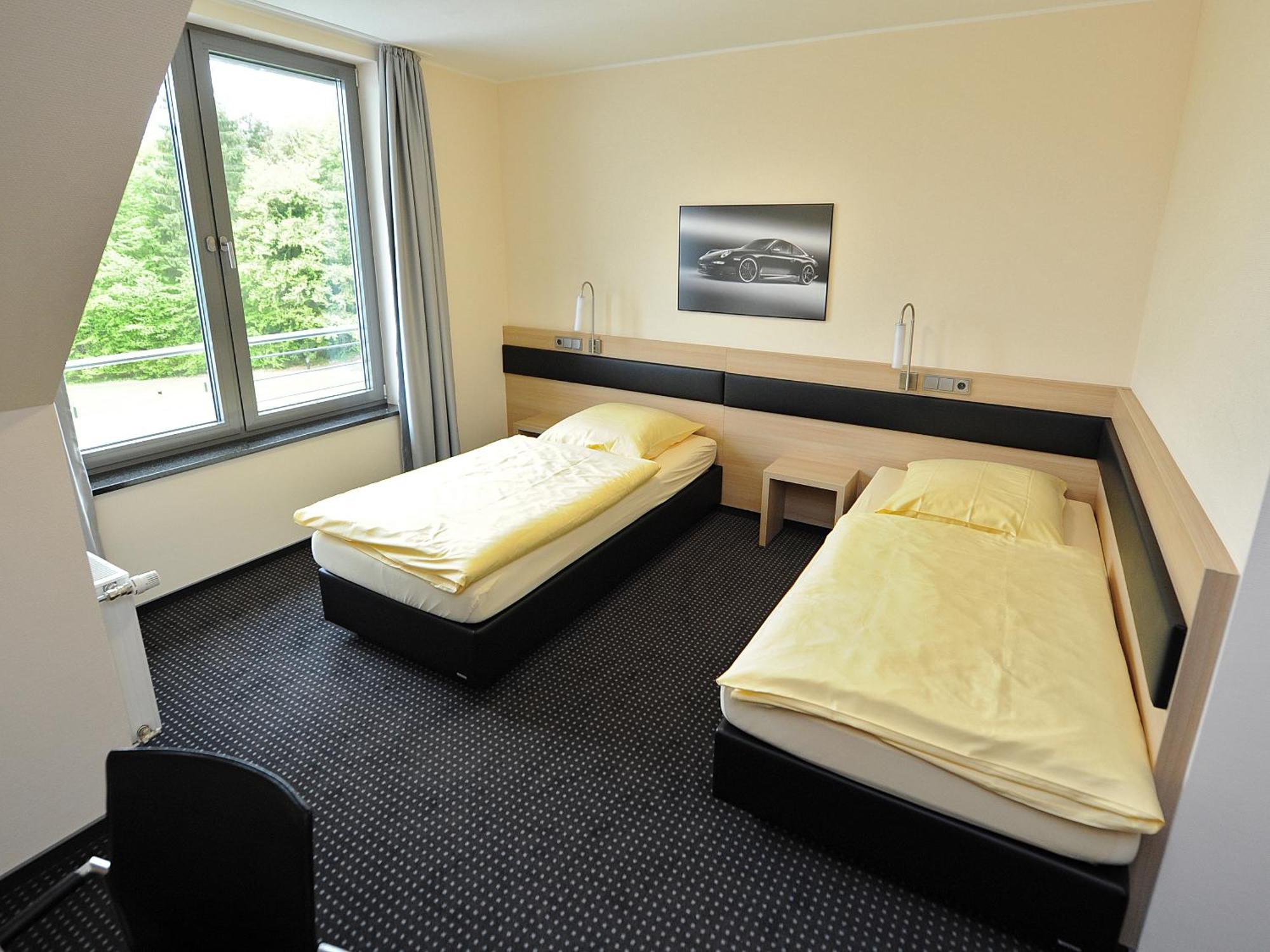 Hotel Und Kongresszentrum Wanderath Baar  Стая снимка